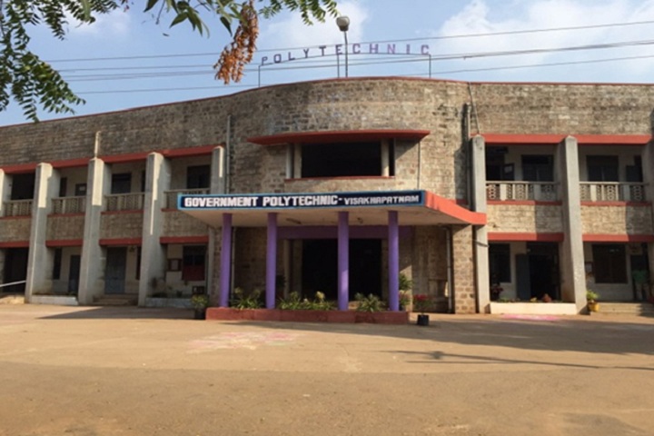 https://cache.careers360.mobi/media/colleges/social-media/media-gallery/11129/2018/10/25/Campus View of Government Polytechnic Visakhapatnam_Campus-View.jpg